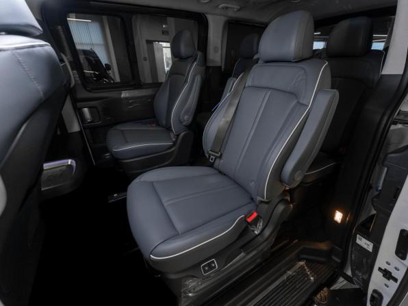Hyundai Staria I с пробегом 2025 года, цена 8 250 000 рублей, 1776 км, минивэн, Автокод Объявления
