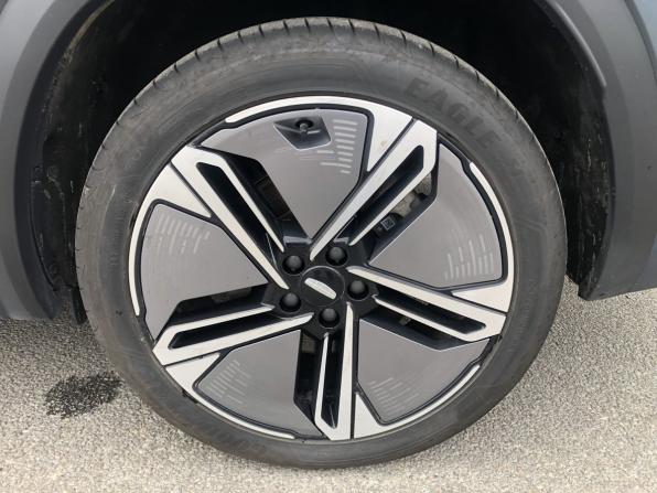 Geely Monjaro I с пробегом 2022 года, цена 3 255 000 рублей, 35393 км, внедорожник, Автокод Объявления