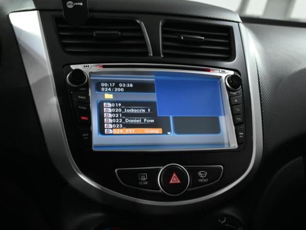 Hyundai Solaris I с пробегом 2011 года, цена 995 000 рублей, 96779 км, хэтчбек, Автокод Объявления