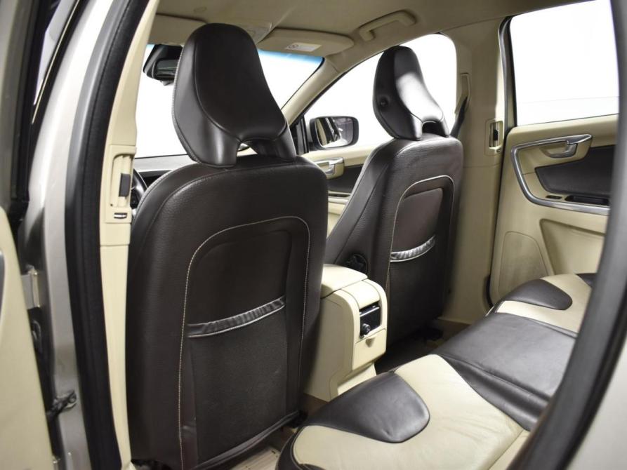 Volvo XC60 I Казань  - изображение 11