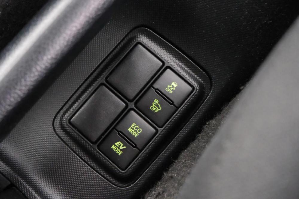 Toyota Aqua I Рестайлинг Красноярск  - изображение 18