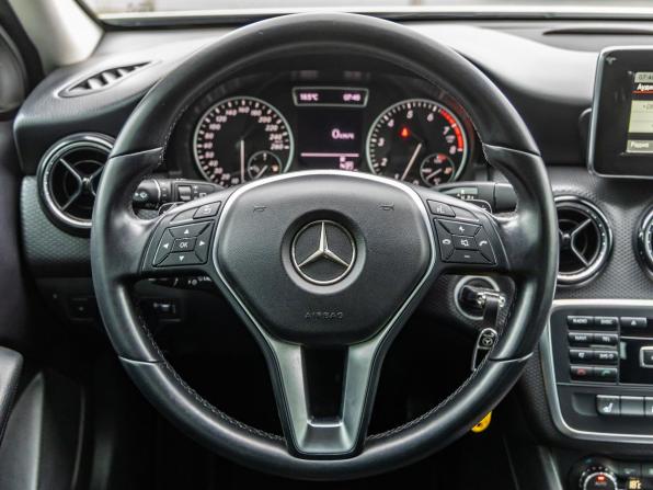 Mercedes-Benz A-Класс III (W176) с пробегом 2014 года, цена 1 298 000 рублей, 178720 км, хэтчбек, Автокод Объявления