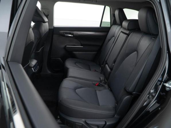 Toyota Highlander IV (XU70) с пробегом 2025 года, цена 5 538 888 рублей, 38 км, внедорожник, Автокод Объявления