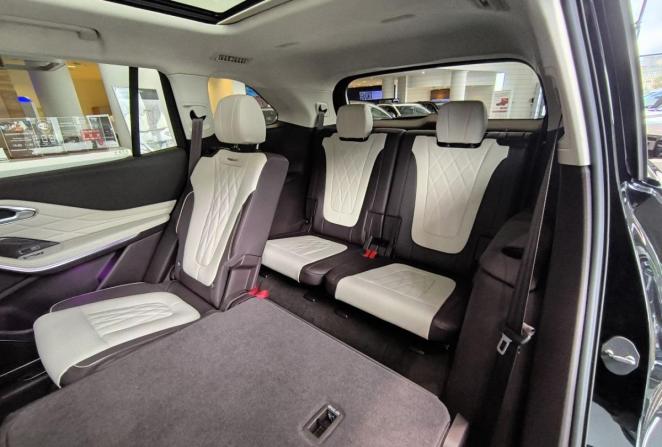 Новый Hongqi HS7 II 2025 года, цена 5 590 000 рублей, внедорожник, Автокод Объявления