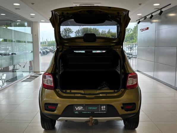 Renault Sandero II с пробегом 2014 года, цена 835 000 рублей, 181738 км, хэтчбек, Автокод Объявления