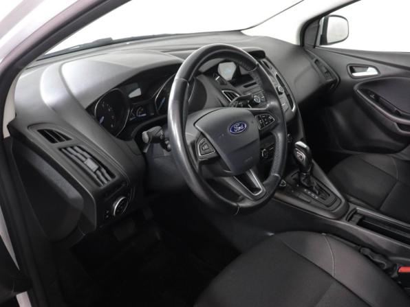 Ford Focus III Рестайлинг с пробегом 2018 года, цена 1 370 000 рублей, 50603 км, хэтчбек, Автокод Объявления