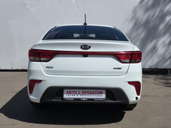 Kia Rio IV с пробегом 2018 года, цена 1 320 000 рублей, 134966 км, седан, Автокод Объявления
