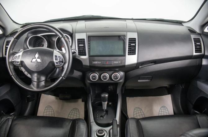 Mitsubishi Outlander II с пробегом 2008 года, цена 939 000 рублей, 252000 км, внедорожник, Автокод Объявления