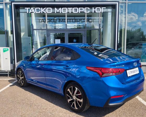 Hyundai Solaris II с пробегом 2018 года, цена 1 332 500 рублей, 136740 км, седан, Автокод Объявления