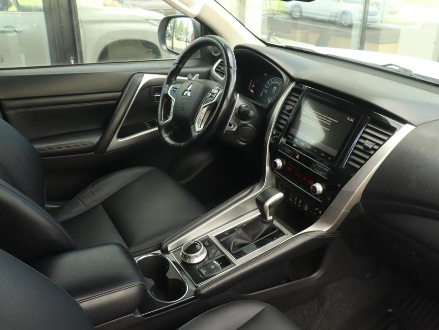 Mitsubishi Pajero Sport III Рестайлинг Казань  - изображение 6