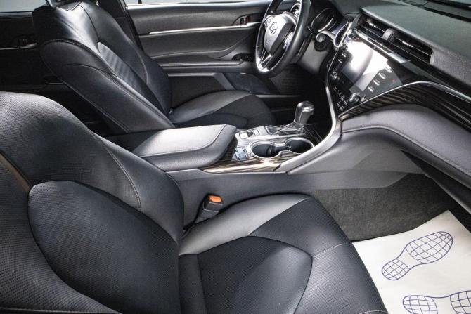 Toyota Camry VIII (XV70) с пробегом 2020 года, цена 2 889 000 рублей, 98247 км, седан, Автокод Объявления