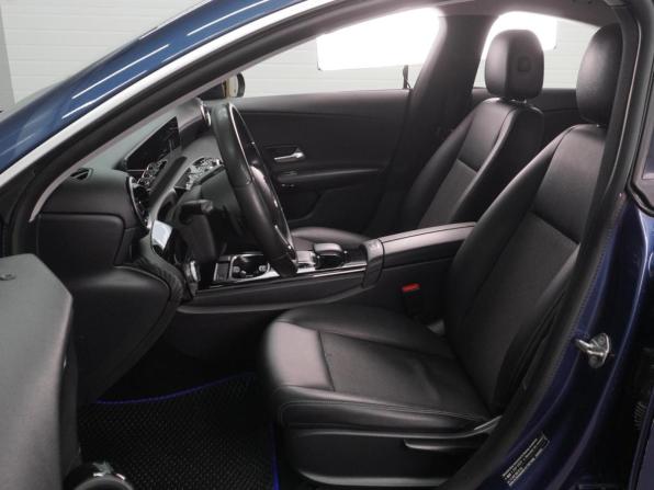 Mercedes-Benz CLA II (C118 X118) с пробегом 2019 года, цена 2 099 000 рублей, 183290 км, седан, Автокод Объявления