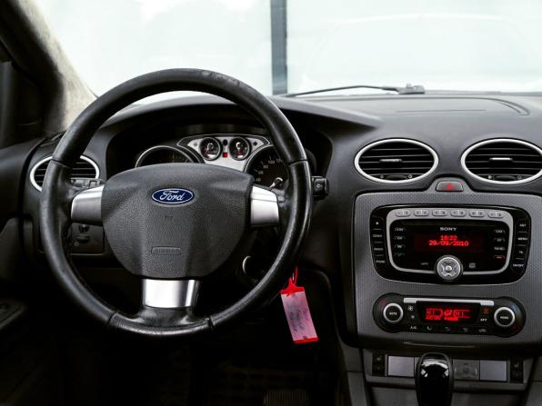 Ford Focus II Рестайлинг с пробегом 2009 года, цена 499 000 рублей, 263964 км, хэтчбек, Автокод Объявления