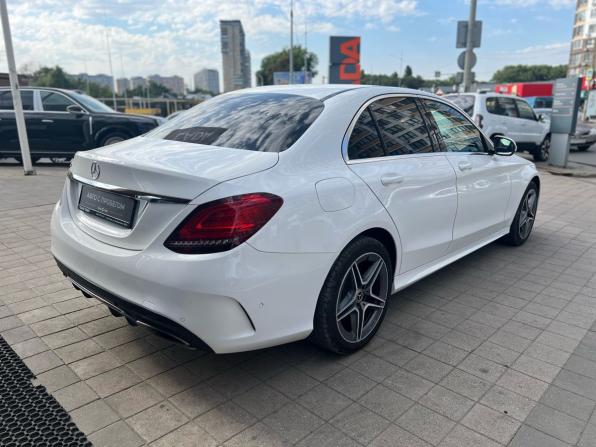 Mercedes-Benz C-Класс IV (W205) Рестайлинг с пробегом 2018 года, цена 2 380 000 рублей, 149500 км, седан, Автокод Объявления