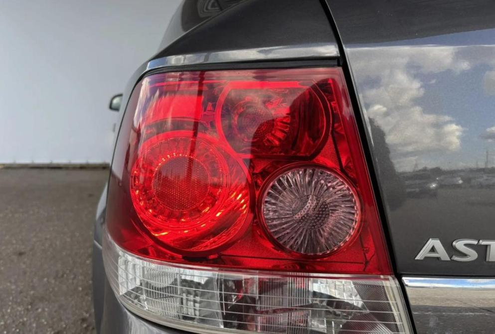 Opel Astra H Рестайлинг Киров  - изображение 30