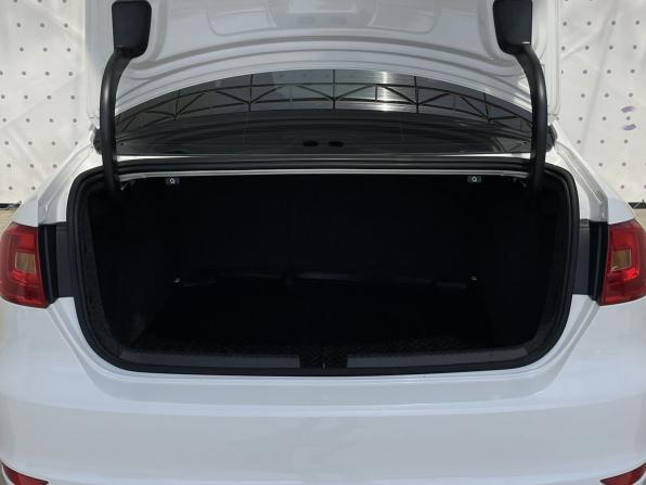 Volkswagen Jetta VI с пробегом 2014 года, цена 1 190 000 рублей, 138322 км, седан, Автокод Объявления
