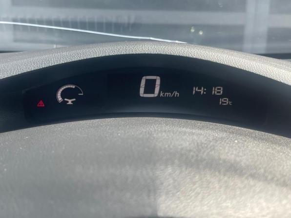 Nissan Leaf I (ZE0/AZE0) с пробегом 2013 года, цена 950 000 рублей, 84000 км, хэтчбек, Автокод Объявления