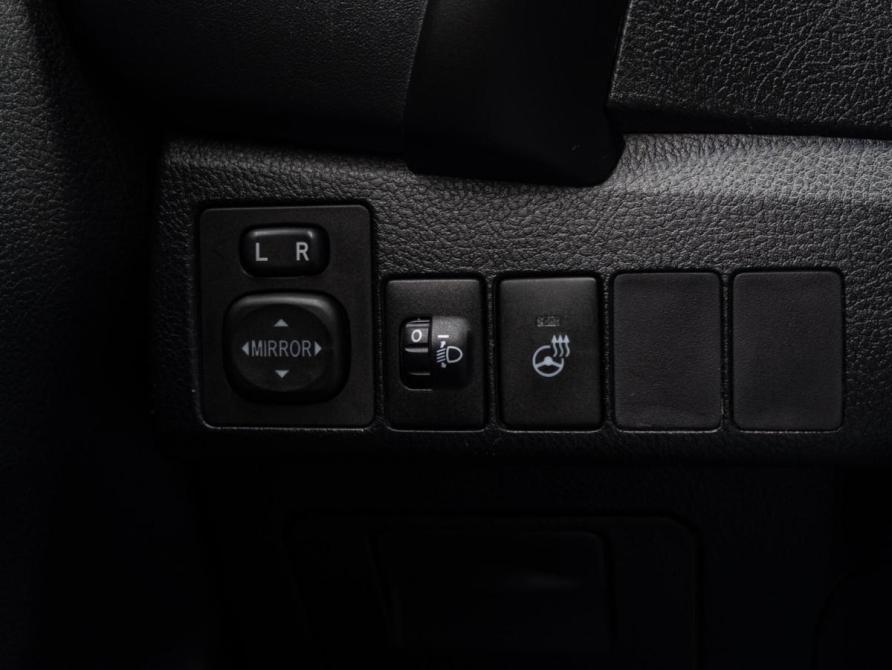Toyota Corolla XI (E160 E170 E180) Рестайлинг 1 Краснодар  - изображение 17