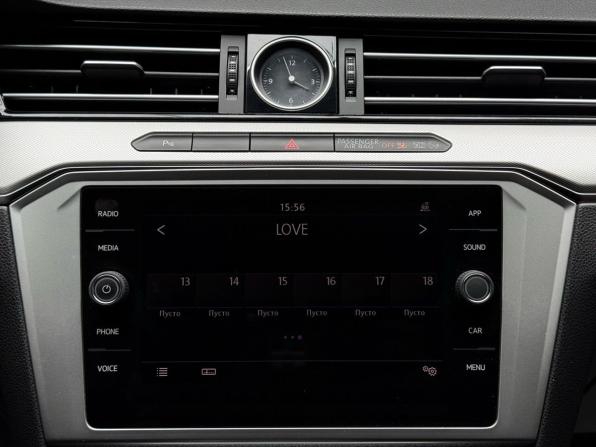Volkswagen Passat B8 с пробегом 2018 года, цена 1 899 000 рублей, 127043 км, седан, Автокод Объявления