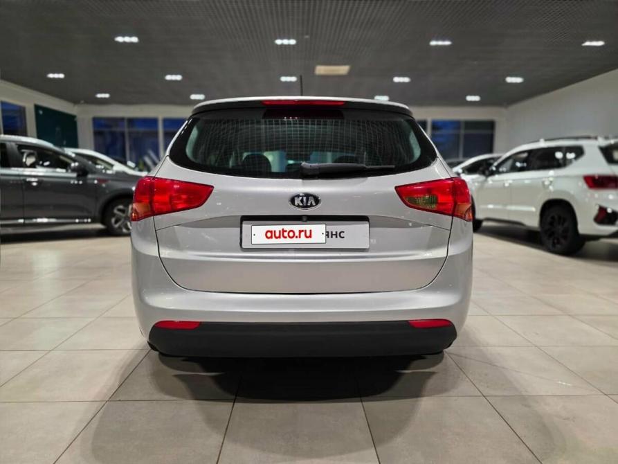 Kia Ceed II Рестайлинг Великий Новгород  - изображение 6