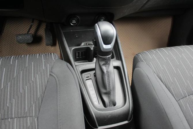 Suzuki Ertiga II Рестайлинг с пробегом 2023 года, цена 2 200 000 рублей, 46000 км, минивэн, Автокод Объявления
