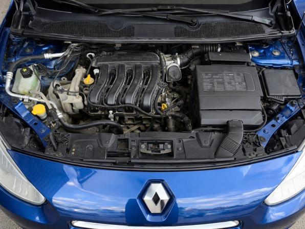 Renault Fluence I с пробегом 2011 года, цена 657 000 рублей, 195385 км, седан, Автокод Объявления