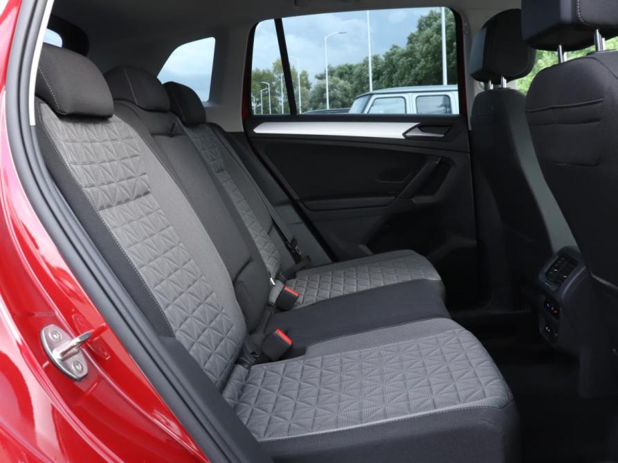 Volkswagen Tiguan II Рестайлинг Москва  - изображение 11