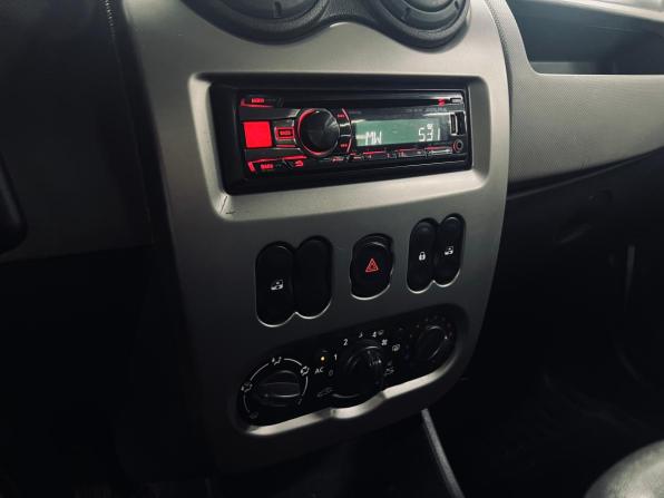 Renault Sandero I с пробегом 2013 года, цена 520 000 рублей, 250000 км, хэтчбек, Автокод Объявления