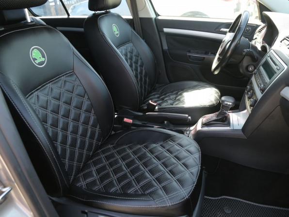 Skoda Octavia II (A5) Рестайлинг с пробегом 2011 года, цена 780 000 рублей, 173000 км, лифтбек, Автокод Объявления