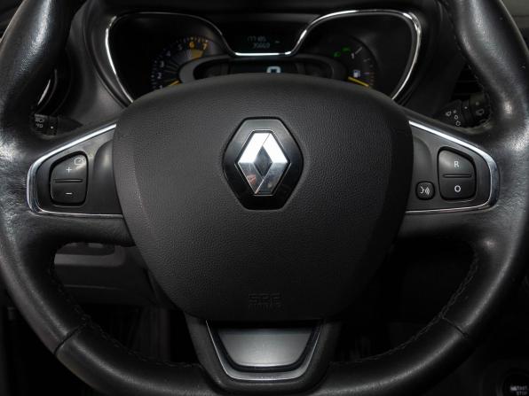Renault Kaptur I с пробегом 2016 года, цена 1 388 000 рублей, 177000 км, внедорожник, Автокод Объявления