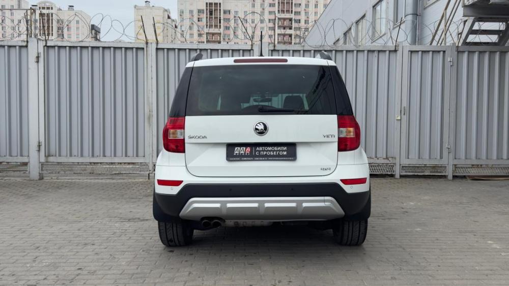 Skoda Yeti I Рестайлинг Ростов-на-Дону  - изображение 5