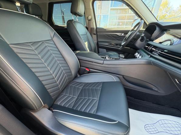Changan CS95 I Рестайлинг 2 с пробегом 2023 года, цена 3 050 000 рублей, 30005 км, внедорожник, Автокод Объявления