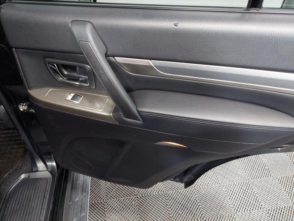 Mitsubishi Pajero IV Рестайлинг 1 с пробегом 2011 года, цена 2 190 000 рублей, 235000 км, внедорожник, Автокод Объявления