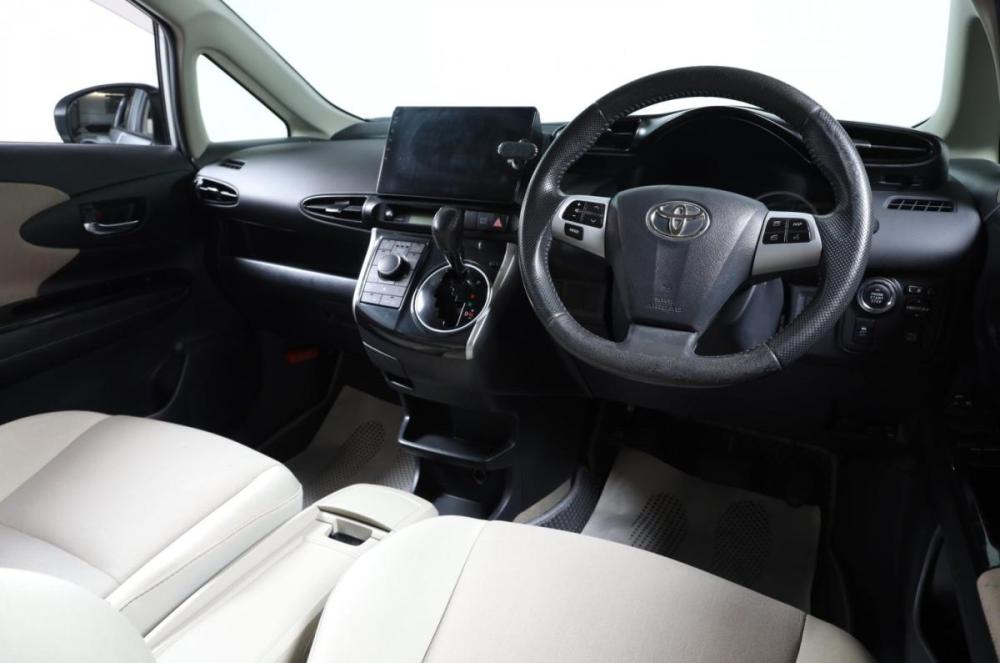 Toyota Wish II Рестайлинг Новосибирск  - изображение 8