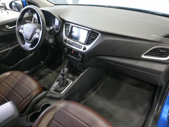 Hyundai Solaris II с пробегом 2017 года, цена 1 399 900 рублей, 124000 км, седан, Автокод Объявления