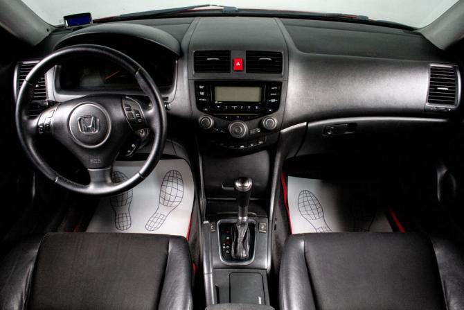 Honda Accord VII Рестайлинг с пробегом 2007 года, цена 829 000 рублей, 310000 км, седан, Автокод Объявления