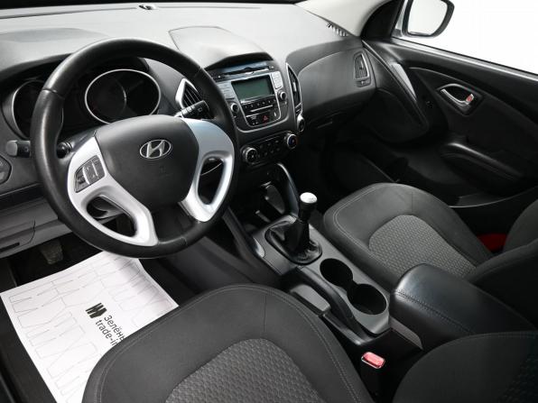 Hyundai ix35 I с пробегом 2012 года, цена 1 200 000 рублей, 194243 км, внедорожник, Автокод Объявления