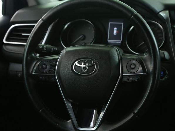 Toyota Camry VIII (XV70) с пробегом 2019 года, цена 2 465 000 рублей, 118900 км, седан, Автокод Объявления