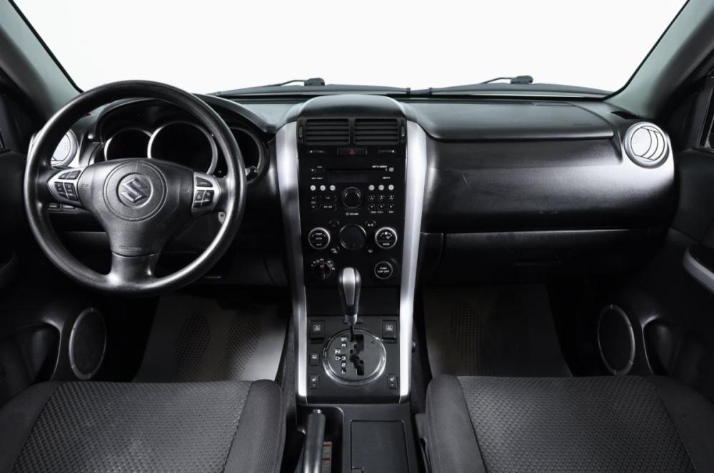 Suzuki Grand Vitara II Рестайлинг Новосибирск  - изображение 9
