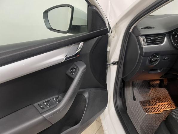 Skoda Octavia III (A7) с пробегом 2014 года, цена 1 251 000 рублей, 206589 км, лифтбек, Автокод Объявления