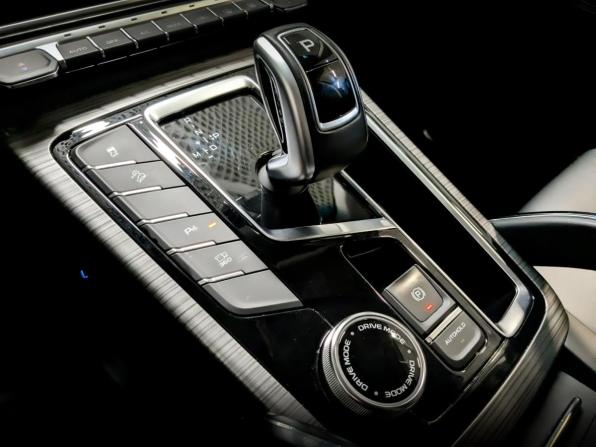 Geely Atlas Pro с пробегом 2023 года, цена 2 450 000 рублей, 41200 км, внедорожник, Автокод Объявления