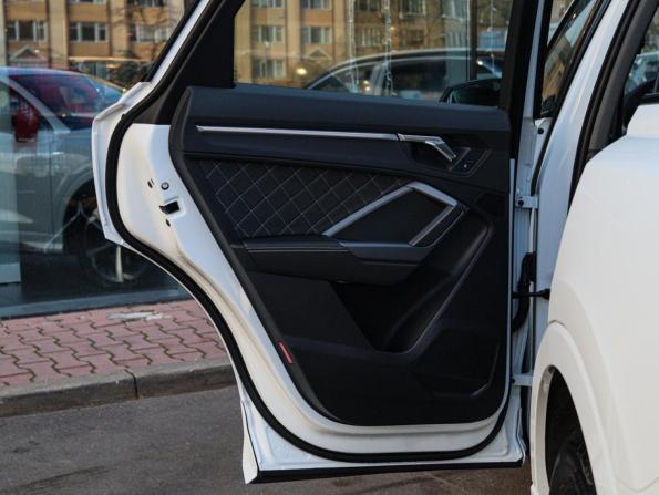 Audi Q3 II (F3) с пробегом 2026 года, цена 4 290 000 рублей, 2546 км, внедорожник, Автокод Объявления