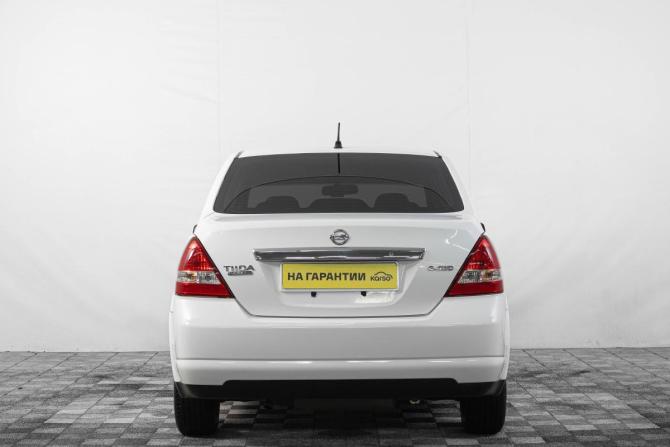 Nissan Tiida I с пробегом 2004 года, цена 449 000 рублей, 124409 км, седан, Автокод Объявления