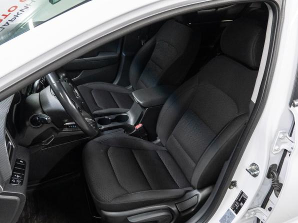 Hyundai Elantra VI (AD) Рестайлинг с пробегом 2019 года, цена 1 575 000 рублей, 153793 км, седан, Автокод Объявления