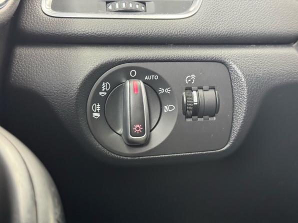 Audi Q3 I (8U) с пробегом 2013 года, цена 1 499 000 рублей, 223087 км, внедорожник, Автокод Объявления