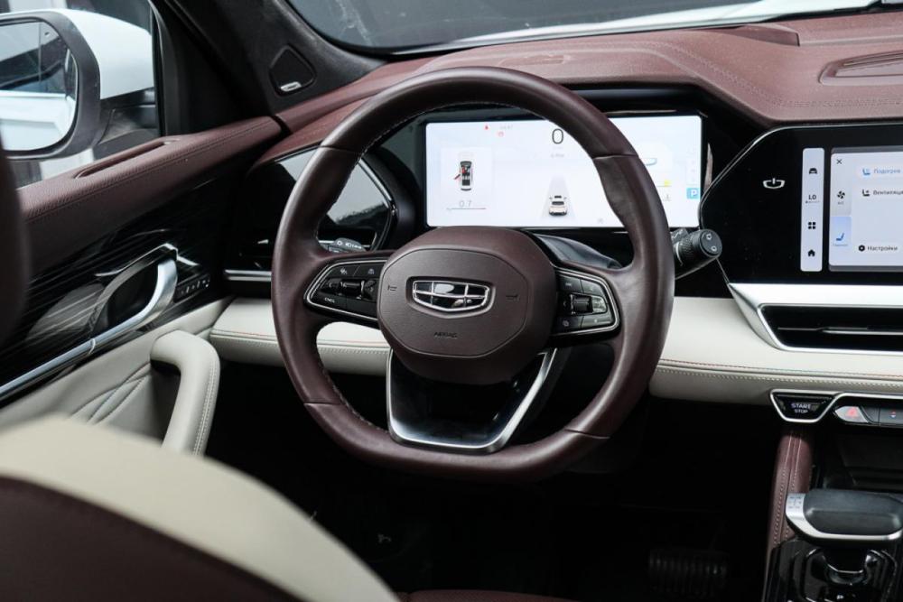 Geely Monjaro I Москва  - изображение 13