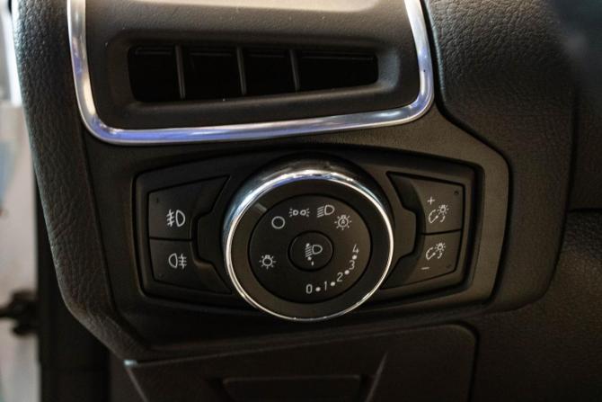 Ford Focus III с пробегом 2013 года, цена 799 000 рублей, 178345 км, хэтчбек, Автокод Объявления