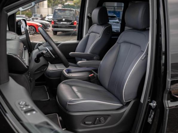Hyundai Staria I с пробегом 2022 года, цена 5 699 000 рублей, 25139 км, минивэн, Автокод Объявления