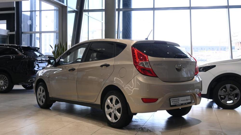 Hyundai Solaris I Уфа  - изображение 4