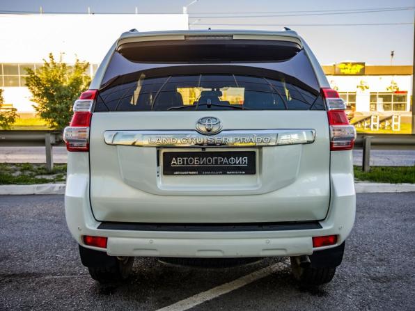 Toyota Land Cruiser Prado 150 Series Рестайлинг 1 с пробегом 2015 года, цена 3 648 000 рублей, 135004 км, внедорожник, Автокод Объявления